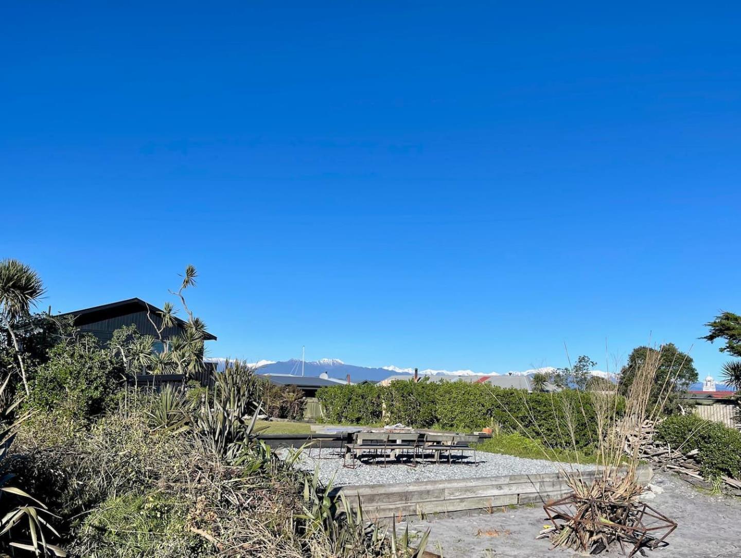 Drifting Sands Beachfront Retreat Hokitika Exterior photo