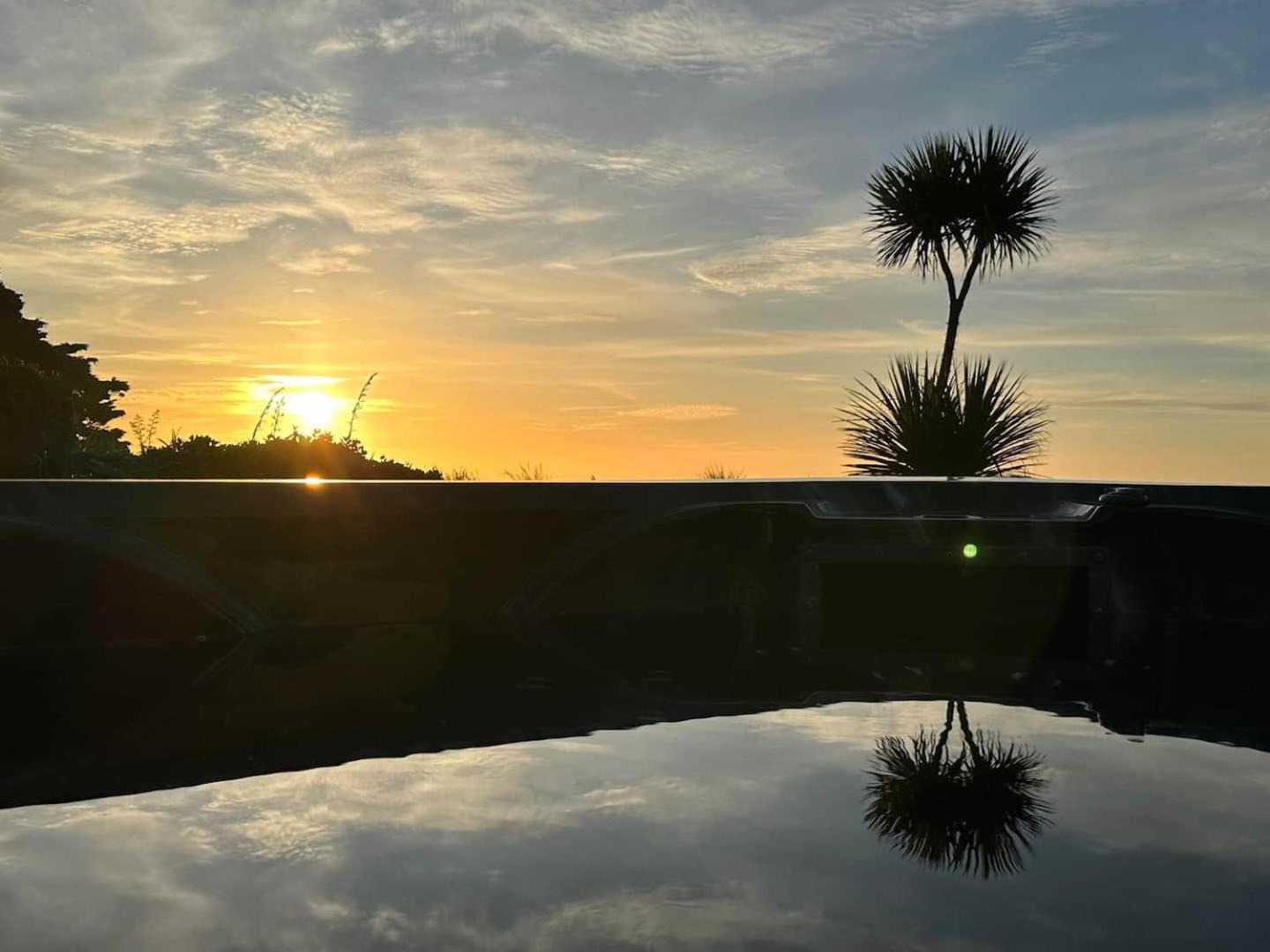 Drifting Sands Beachfront Retreat Hokitika Exterior photo