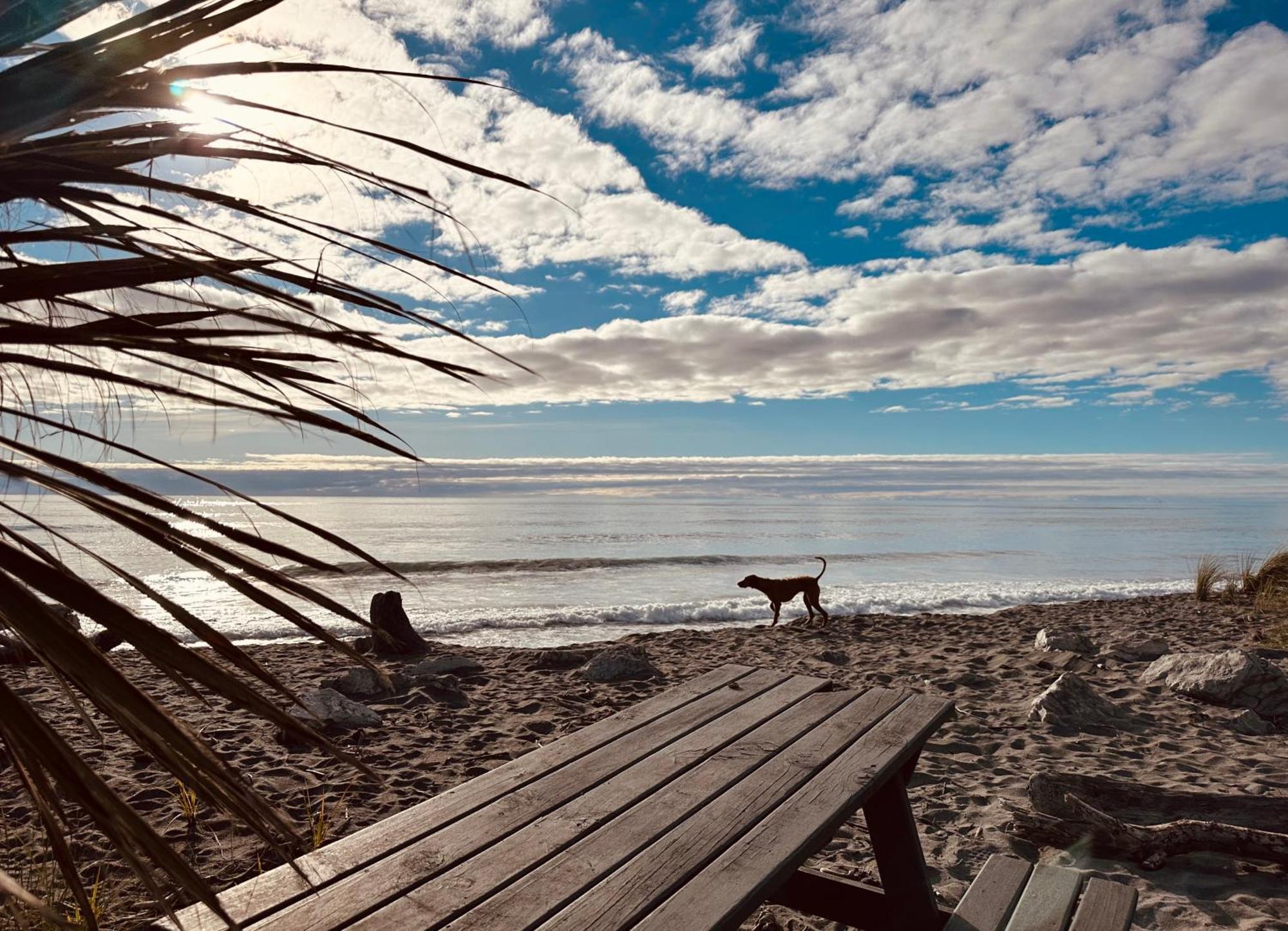 Drifting Sands Beachfront Retreat Hokitika Exterior photo